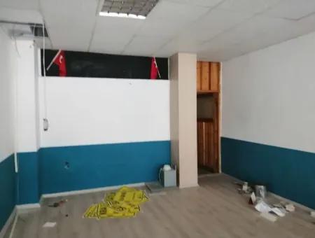 Oriya Auch Business Rental, 150 M2