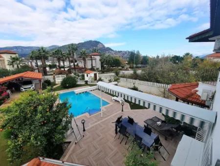 Mugla Dalyan 845 M2 Grundstück 6+ 2 Villen Mit Pool Zum Verkauf