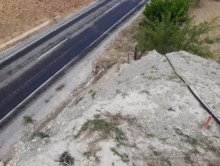 Denizli -Çameli- Belevi Mah. Autobahn Seite 500 M2 Zoned Land Zum Verkauf