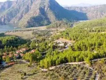 Blick Auf Den Muğla Dalamanda Dam 1.000 M2 Wohngebiet In Der Natur Zum Verkauf