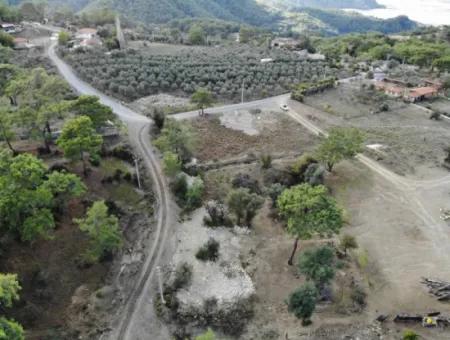 1084 M2 Eckgrundstück Zum Verkauf In Dalyan Gökbelde