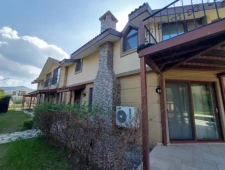 Muğla Dalyanda Canal Front 2 1 Villa Zur Miete Auf 1 Grundstück