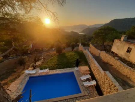 Muğla Dalyan Gökbelde Meer- Und Seeblick, Schwimmbad, Möbliertes Steinhaus Zu Vermieten