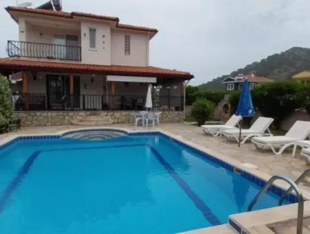 3 1 Villa Mit Pool Auf 580 M2 Freistehendem Grundstück In Dalyan, Muğla