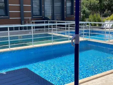 3+1 Möblierte Maisonette Mit Freistehendem Pool Auf Dem Grundstück Vom Eigentümer