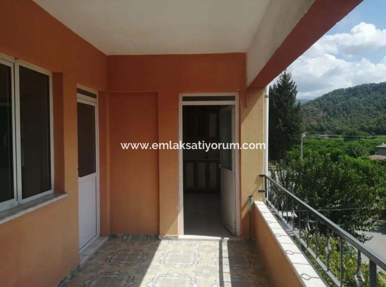 Mugla Ortaca Çaylı 130 M2 3+ 1 Apartment For Rent