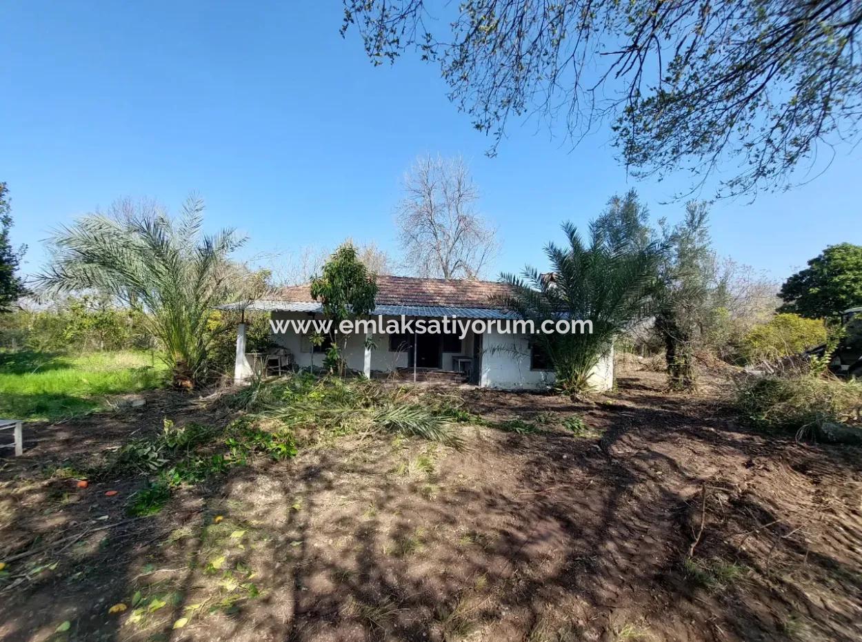 Village House For Sale On A 1.800 M2 Detached Plot In Ortaca Okçular