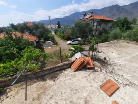 Köyceğiz Toparlar Lake View 2 100 M2 Zoned Land And 2 Houses For Sale