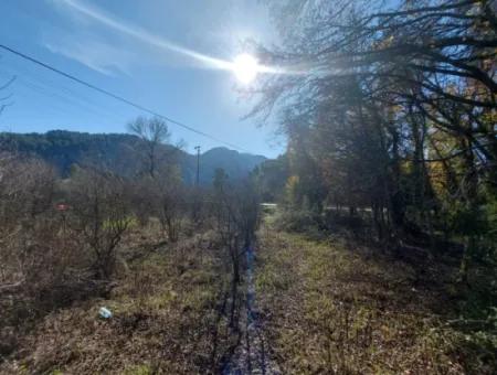 1000 M2 Land Front To The Main Road In Ortaca Okçular For Sale