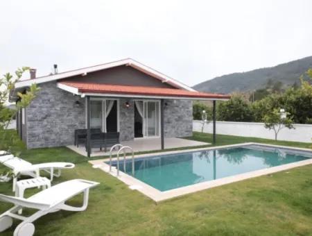 Newly Furnished 3 1 Luxury House With Swimming Pool On 2.000 M2 Land In Muğla Ortaca Karadonlar For Sale