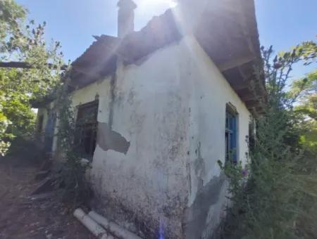 Ortaca Ekşiliyurt 1 900 M2 2 Village Houses And Barns For Sale