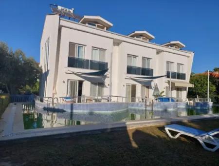 140 M2 With Swimming Pool In The Center Of Dalyan, Mugla 3 In 1 Opportunity Triplex For Sale