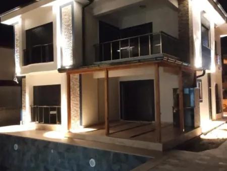 Brand New Duplex Villa With Communal Pool On A 600 M2 Detached Plot In Dalaman