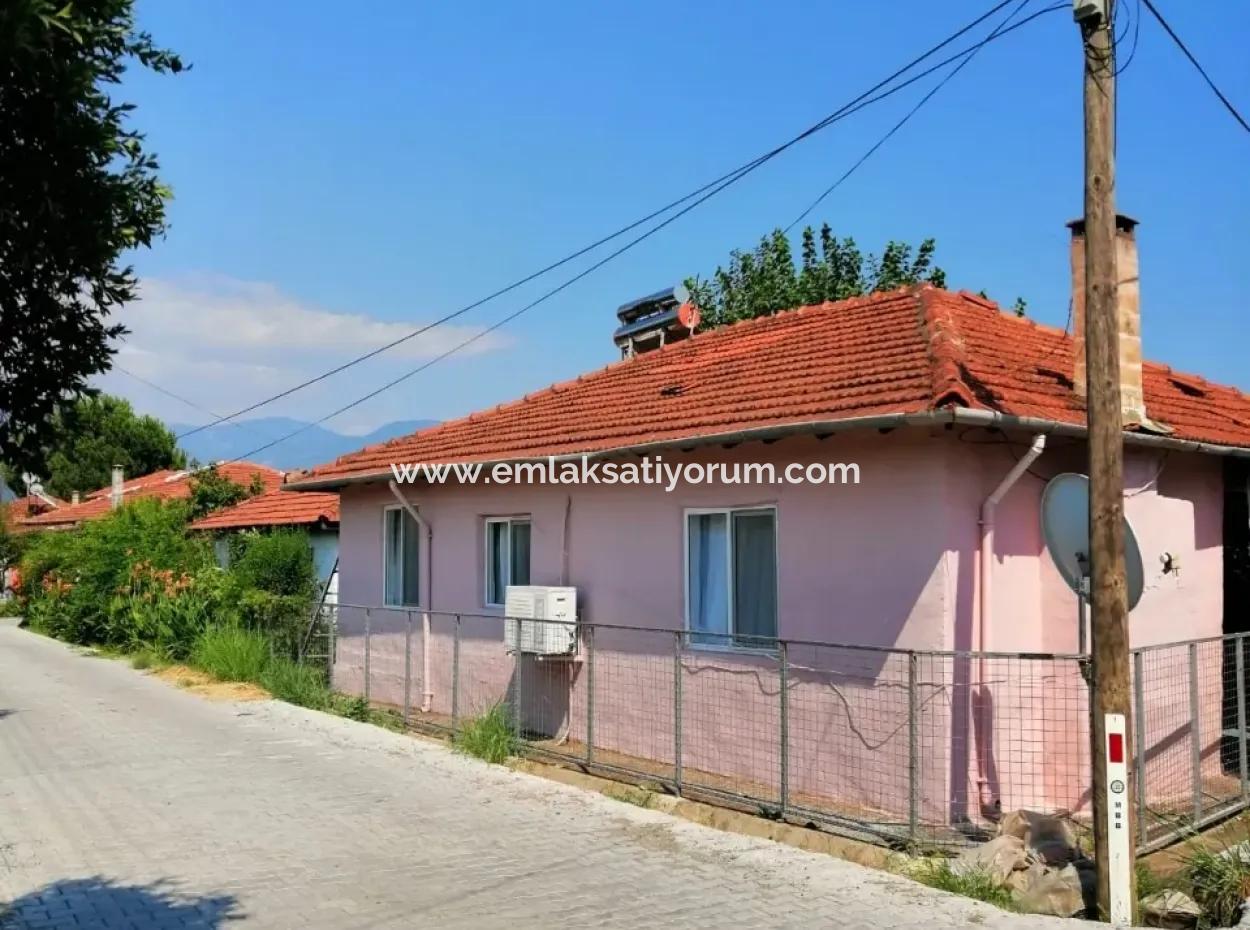 Muğla Köyceğiz Döğüşbelende Satılık Köy Evi