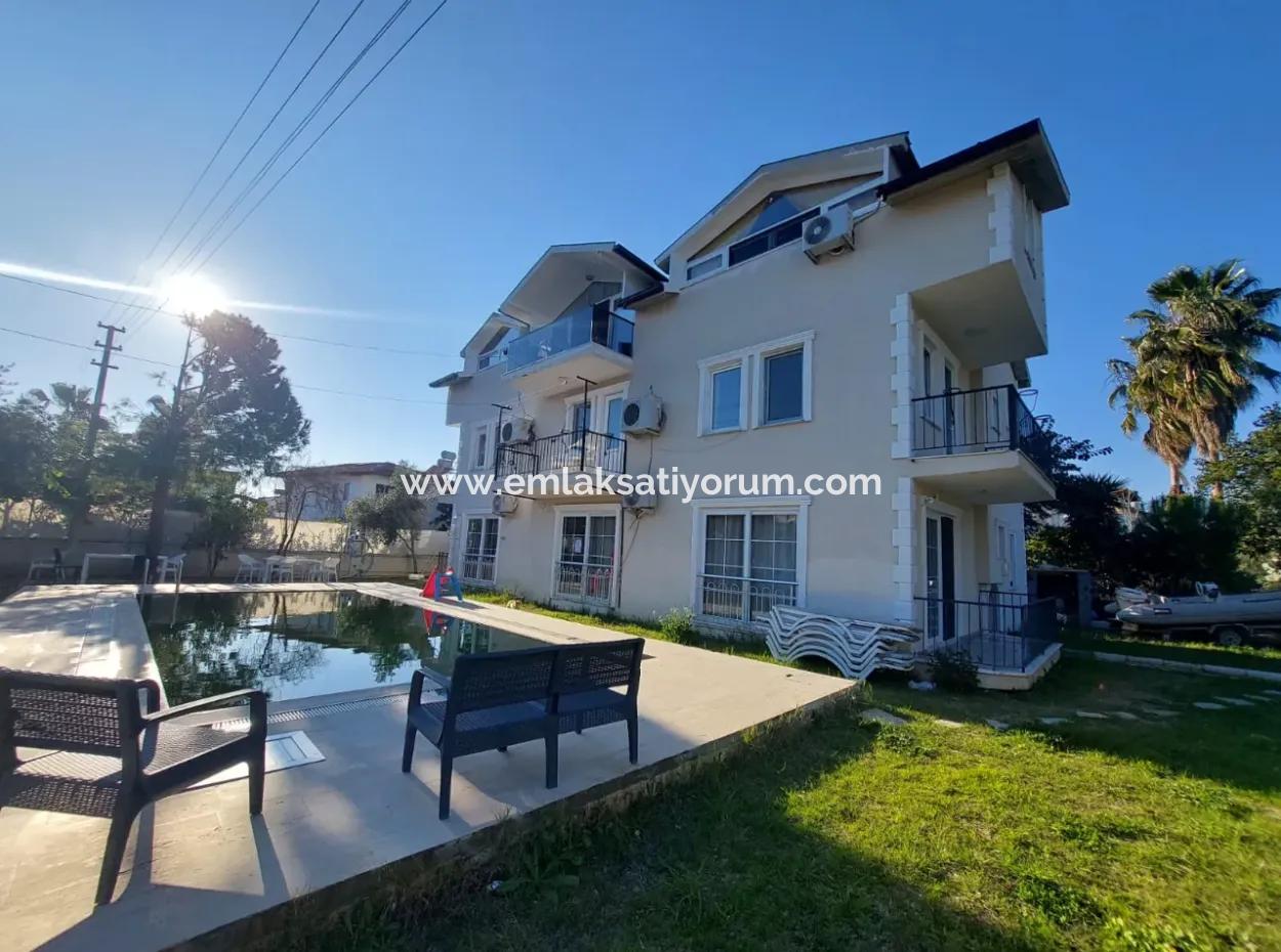 Muğla Dalyan Da Ortak Yüzme Havuzlu 978 M2 Arsada 4 Daireden 140M2, 4+1 Daire Satılık