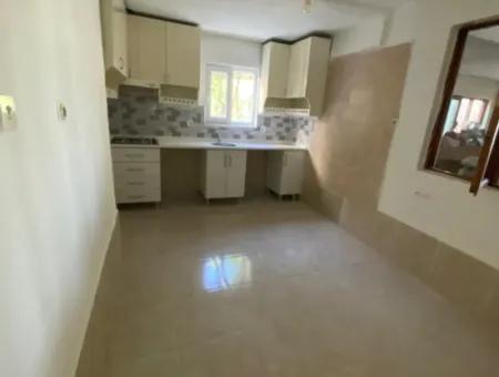 Muğla Ortaca Fevziye Mahallesinde Kiralık 2+1 Köy Evi