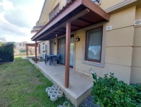 Muğla Dalyanda Kanala Sıfır 2+1 Site İçerisinde Kiralık Villa