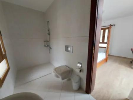 Muğla Dalyanda 1000 M2 Arazide 4+1 Lüx Villa Eşyalı Olarak Satılık