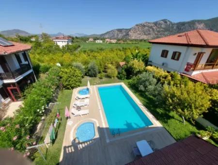 Muğla Ortaca Dalyanda 600 M2 Arsada 4+1 Müstakil Villa Satılık