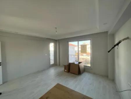 Ortaca Çarşı Merkezde Satılık 3+1 100M2 Daire.