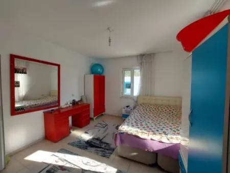 Ortaca Okçularda 3 000M2 Arazide, 100 M2 2+1 Müstakil Eşyasız Ev Kiralık