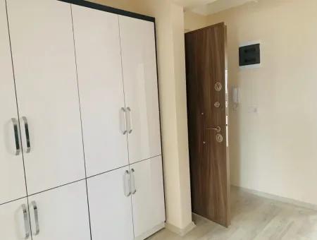 Dalamanda Kiralık Yüzme Havuzlu Sıfır Daire