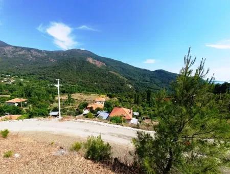 Köyceğiz Yayla, Ağla Köyünde Göl Manzaralı Yatırıma Uygun Müstakil Arazi Satılık